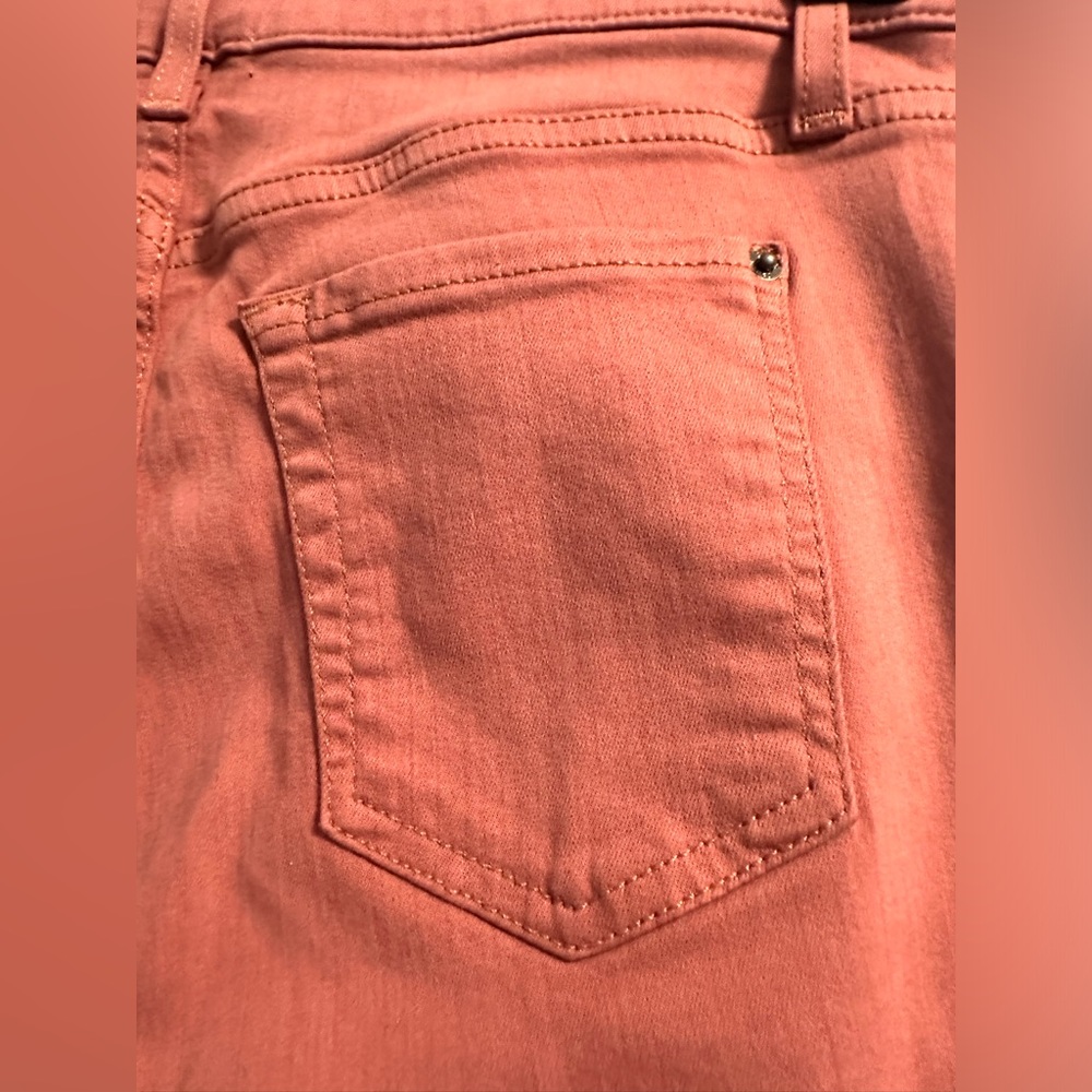 NWOT‼️ Splendid Brand Jeans with Distressed Ankle - Picture 6 of 7